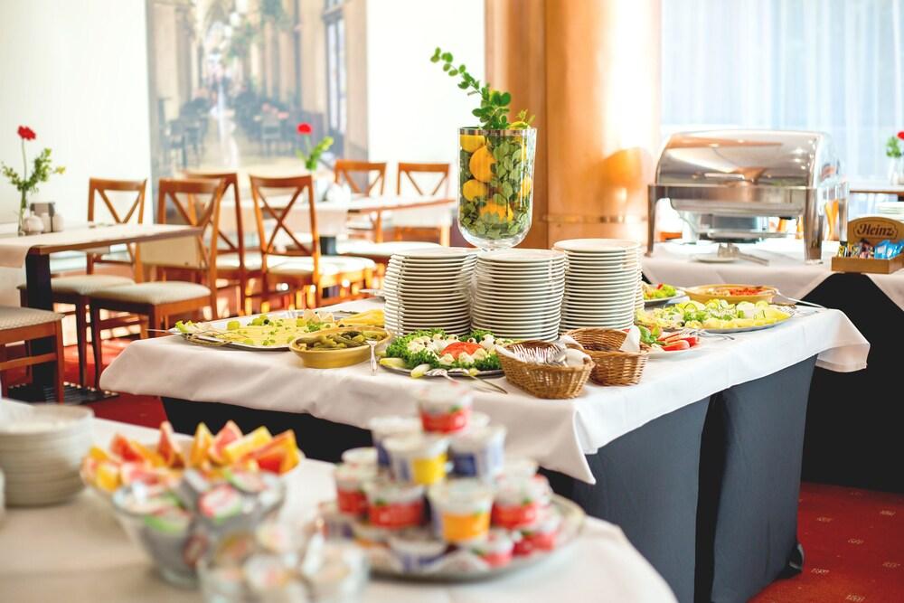 Orient 4* Krakau